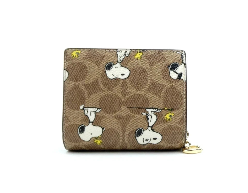 Coach x Peanuts Snap Wallet Snoopy Print CBN32 - Back